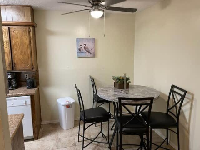 Charming 1-Br Upstairs Apartment Near Fort Sill! Lawton Eksteriør billede